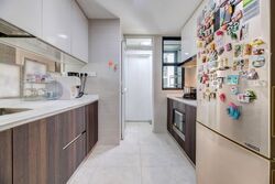 Symphony Suites (D27), Condominium #577160281